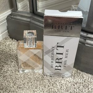 Burberry Brit perfume